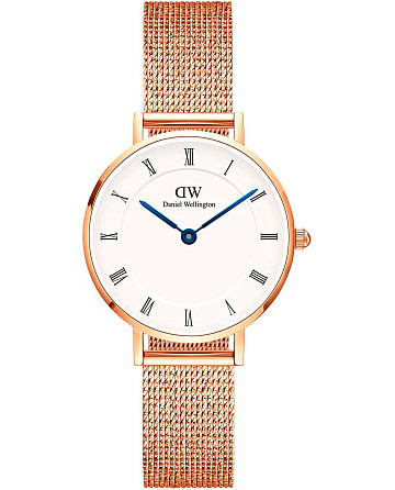 Daniel Wellington Petite Roman Numerals DW00100681